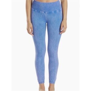 Free people movement good karma blue leggings